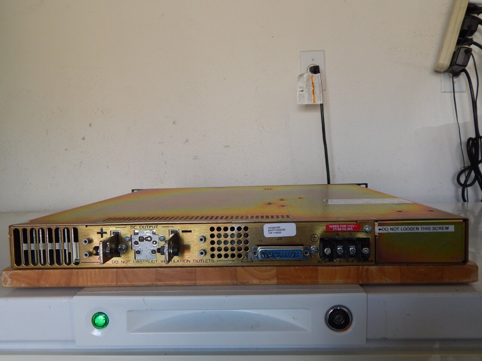 Sorensen DCS33-33E DC Power Supply Sorensen DCS33-33E DC Power Supply